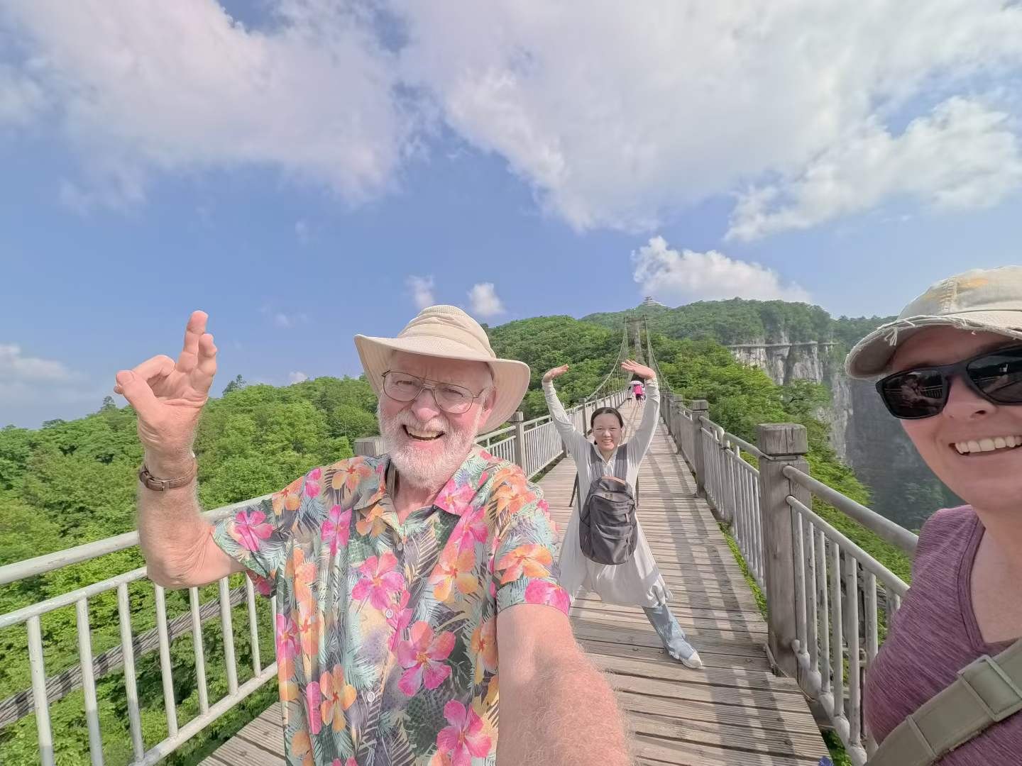 Glass bridge selfie with guide