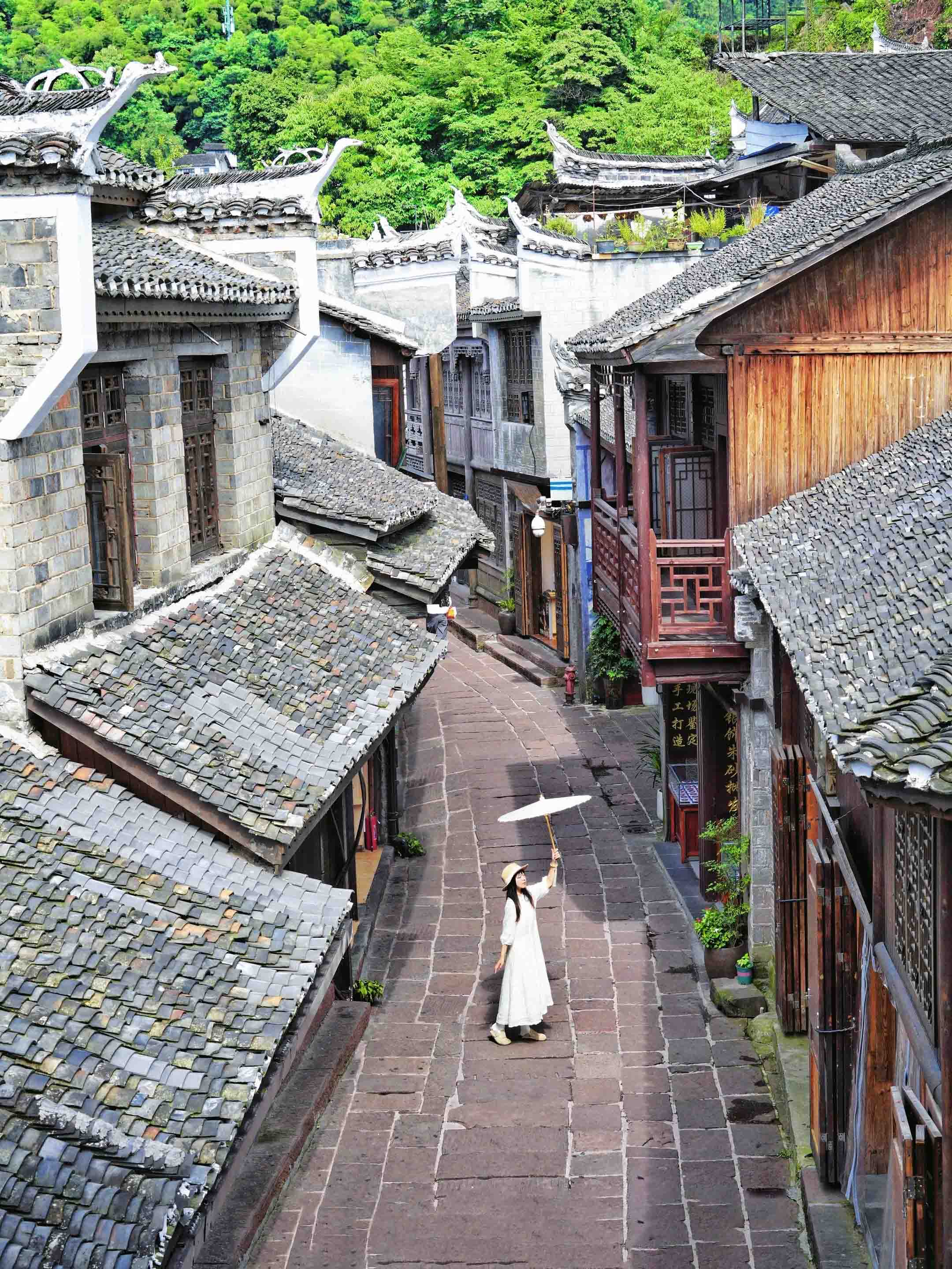 Fenghuang Ancient Town (placeholder)